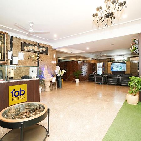 Fabhotel Tanvi Premium Gurgaon Eksteriør bilde